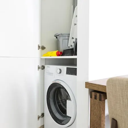 Apartament Adelina 101 *